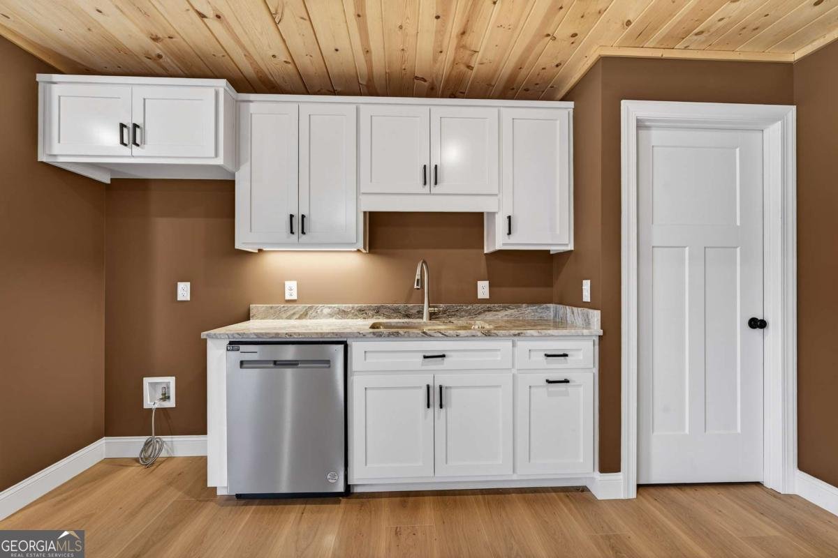 318 Second Street Blue Ridge - Photo 17