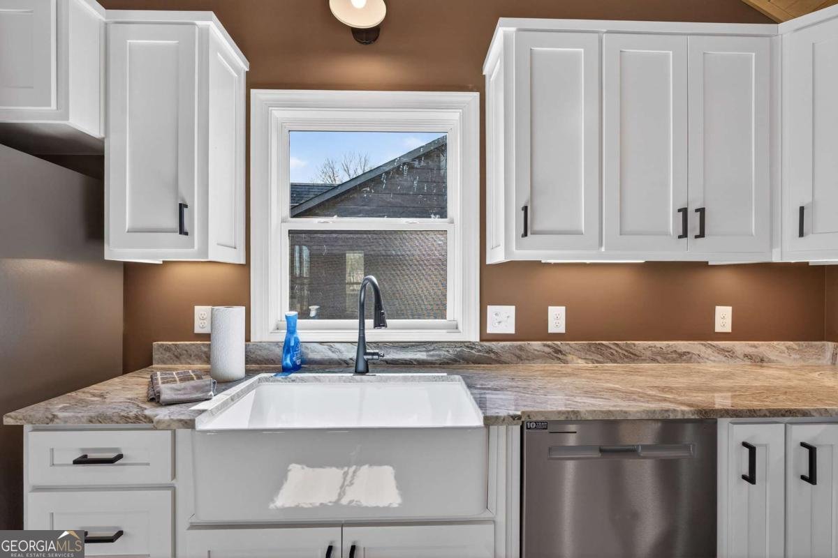 318 Second Street Blue Ridge - Photo 18