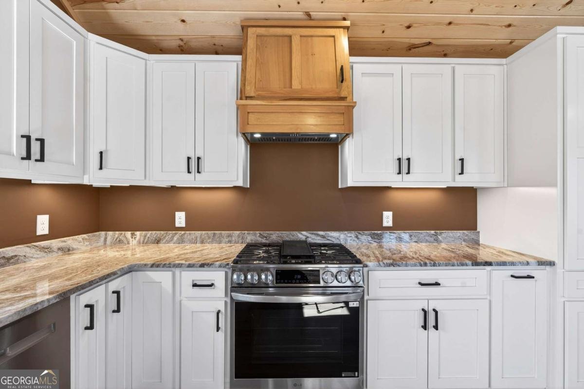 318 Second Street Blue Ridge - Photo 19