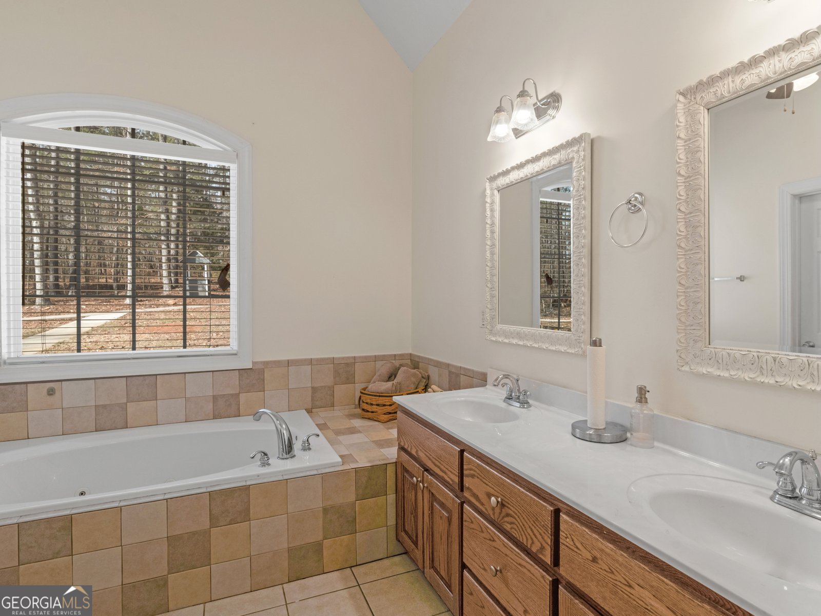 355 Parker Road Covington - Photo 36