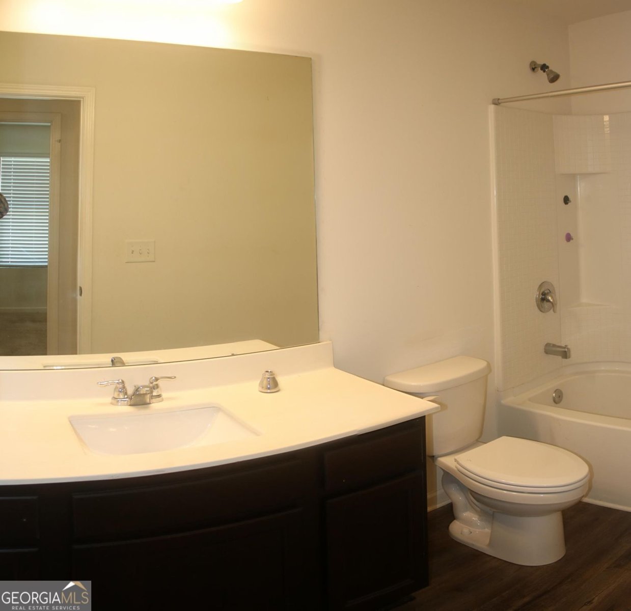 1625 Honeysuckle Path Conyers - Photo 16