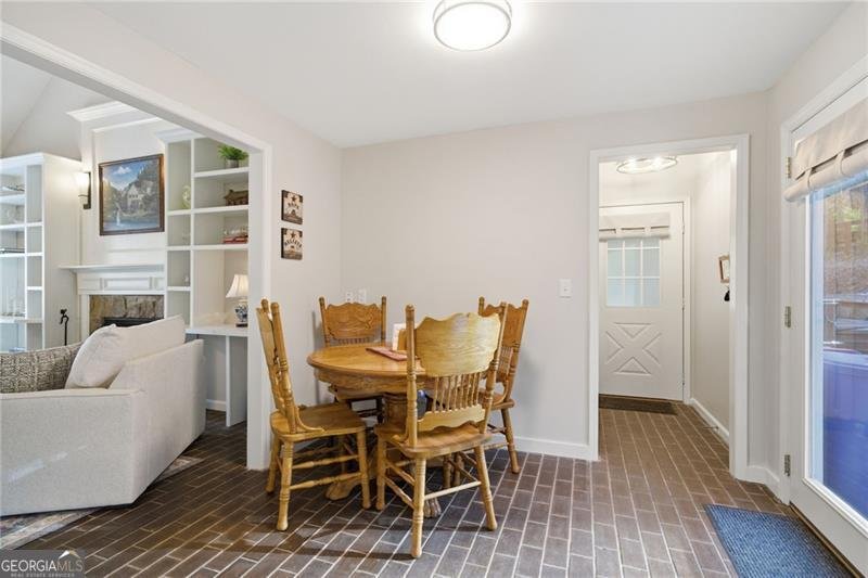 5130 Forest Hills Court Cumming - Photo 11