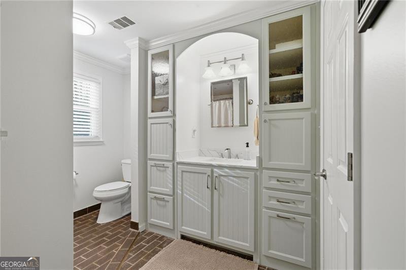 5130 Forest Hills Court Cumming - Photo 16