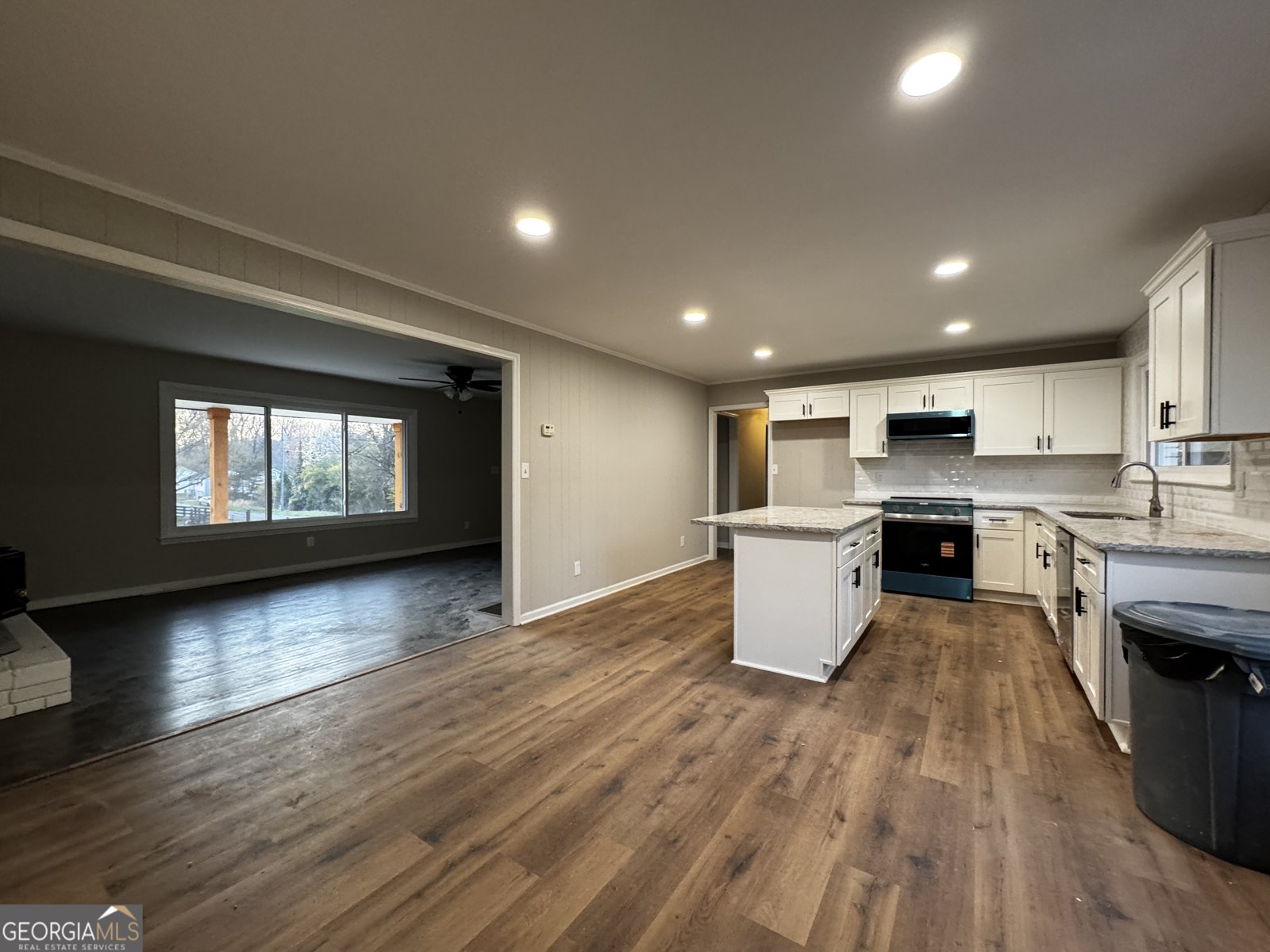 5605 Burke Lane Gainesville - Photo 12