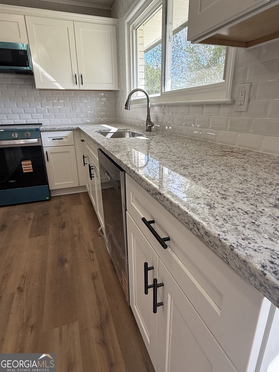 5605 Burke Lane Gainesville - Photo 19