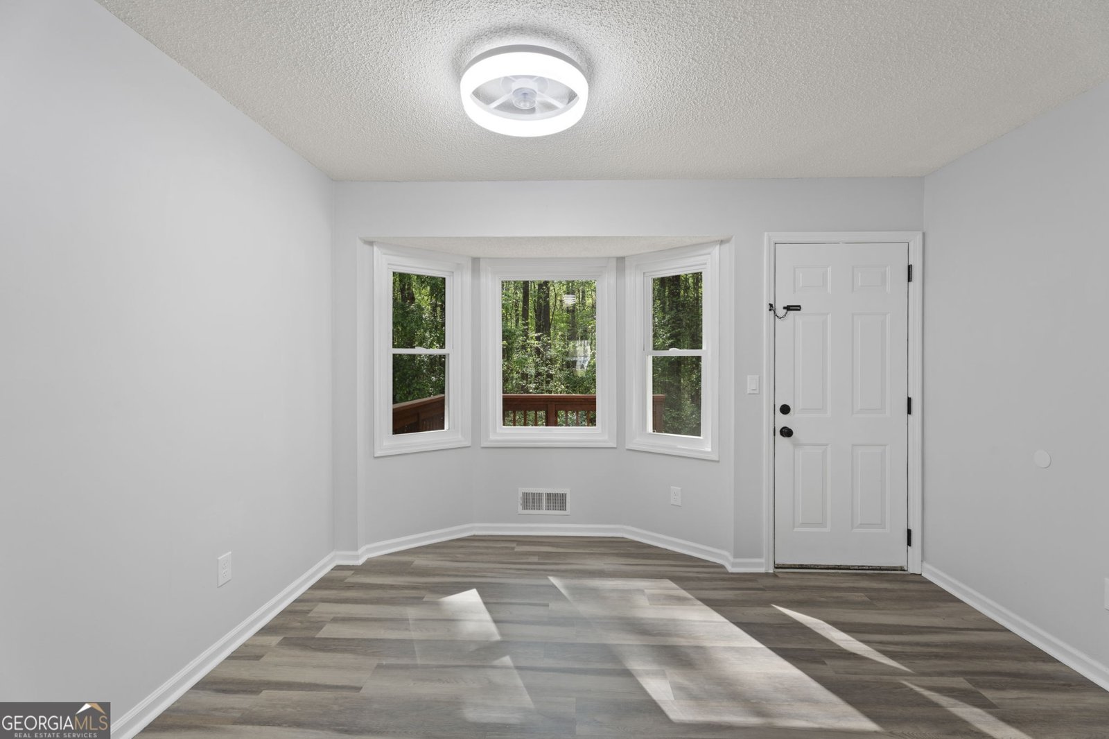 7167 Williamsburg Drive Riverdale - Photo 9