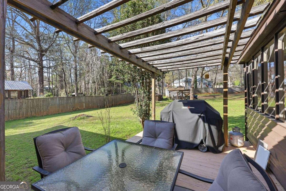 185 Knob Lick Drive Athens - Photo 24