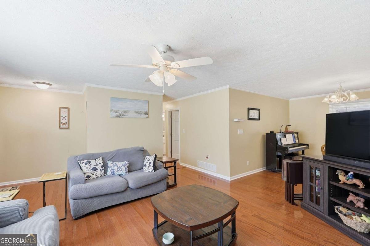 185 Knob Lick Drive Athens - Photo 6