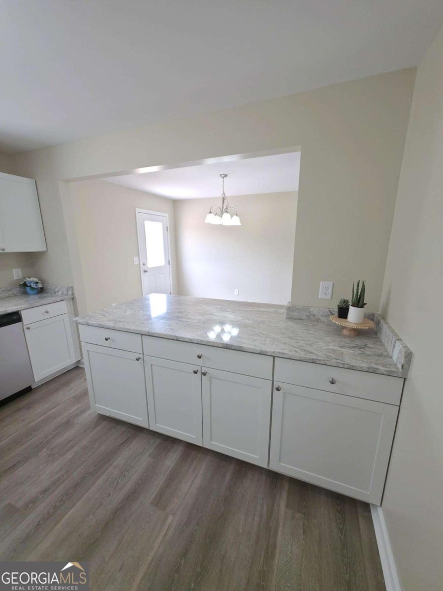 138 Charlotte Circle Statham - Photo 7