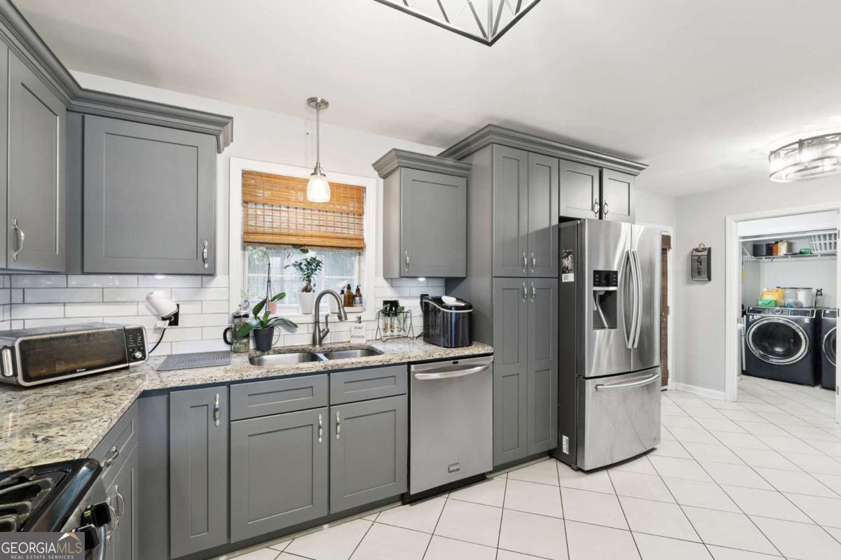 206 Cameron Court Acworth - Photo 10