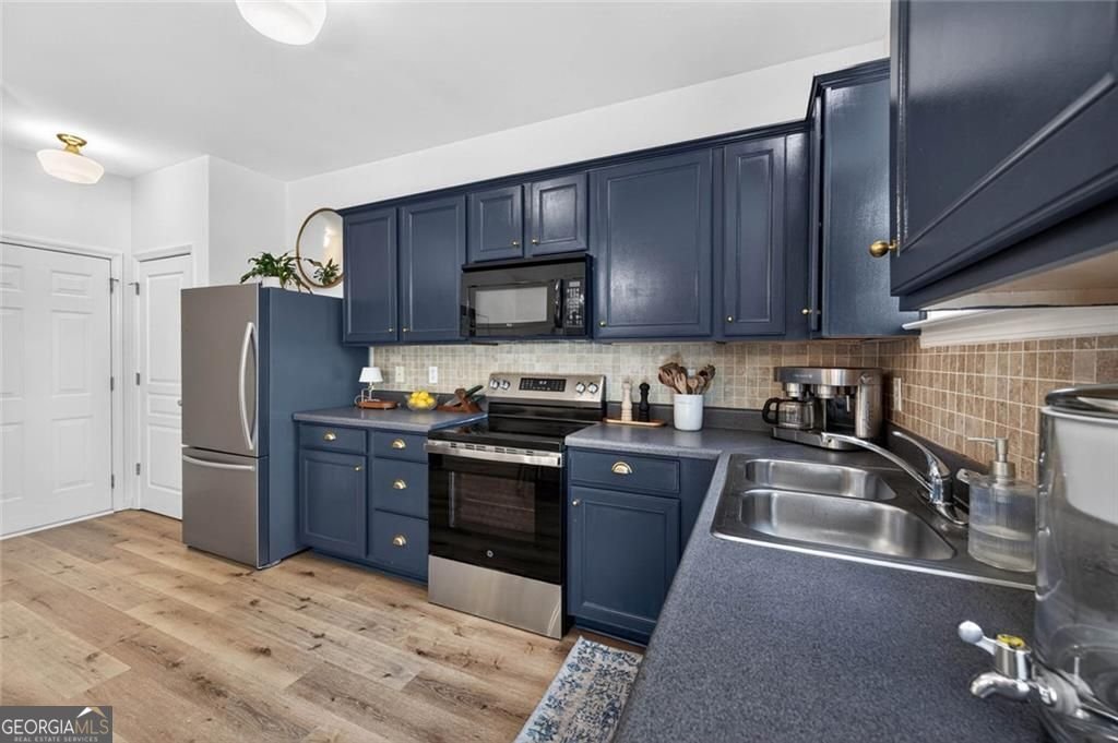 216 Parc View Lane Woodstock - Photo 16