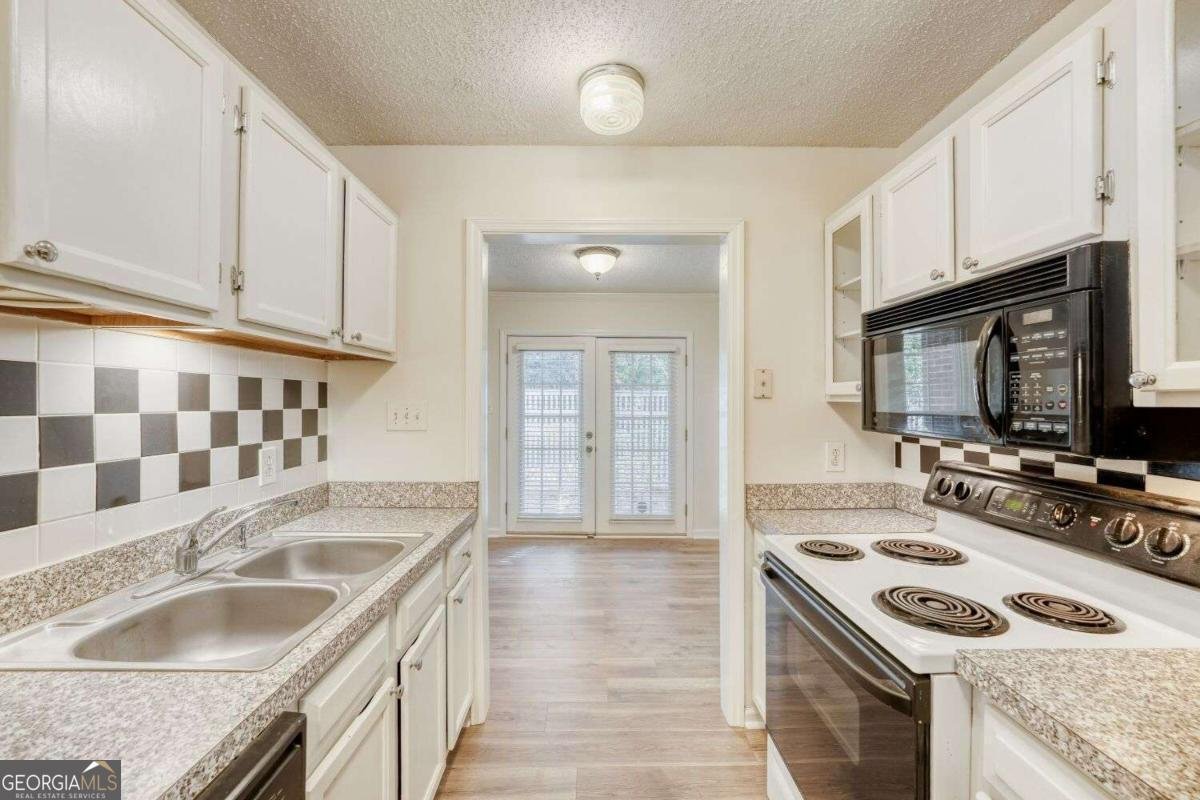 1750 Clairmont Road Decatur - Photo 12