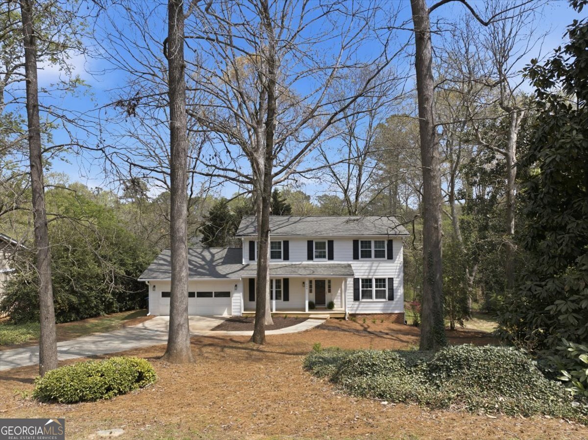 564 Deer Run Lilburn - Photo 1