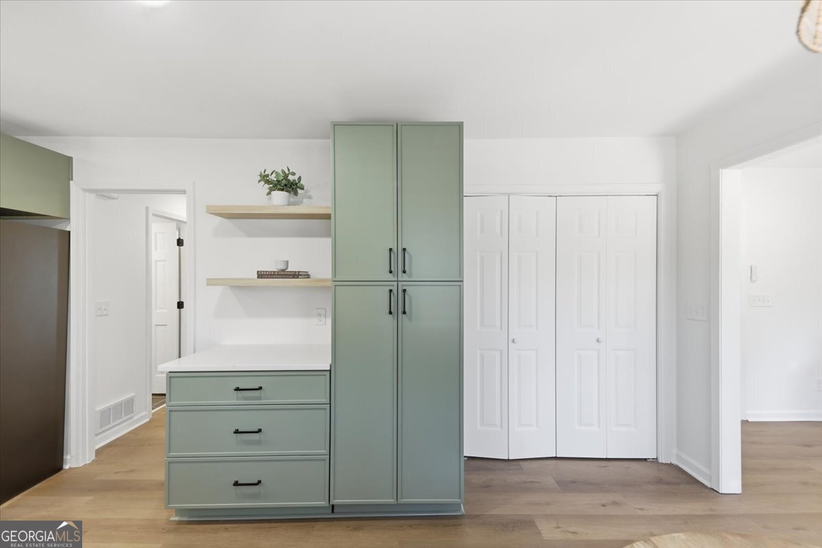 564 Deer Run Lilburn - Photo 11