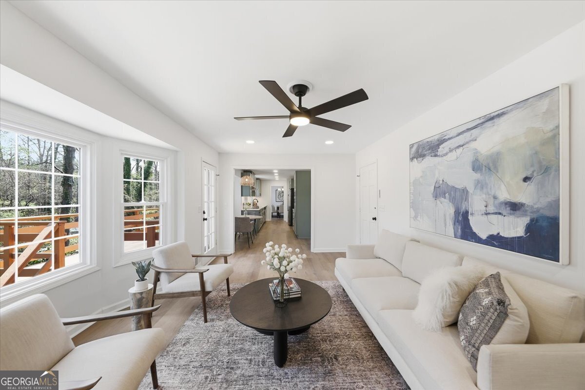 564 Deer Run Lilburn - Photo 14