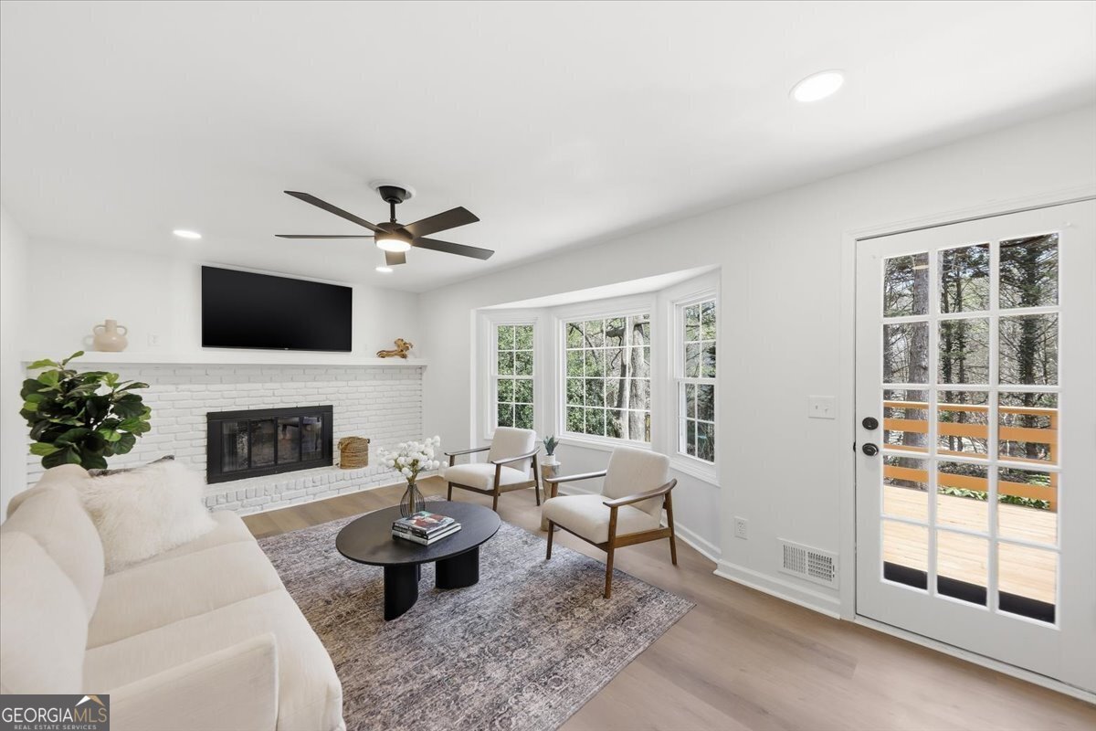 564 Deer Run Lilburn - Photo 15