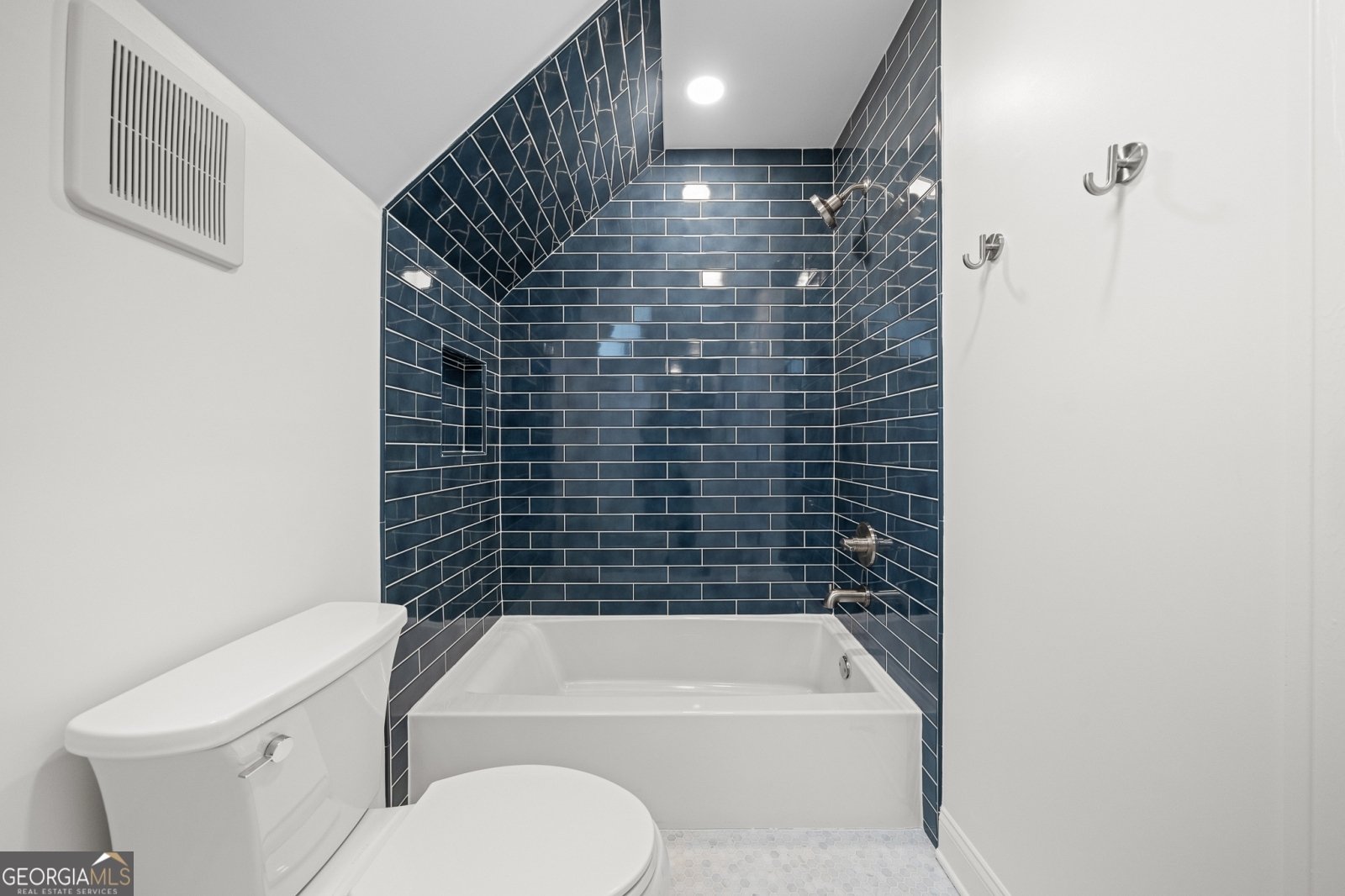 4562 Columns Drive Marietta - Photo 16