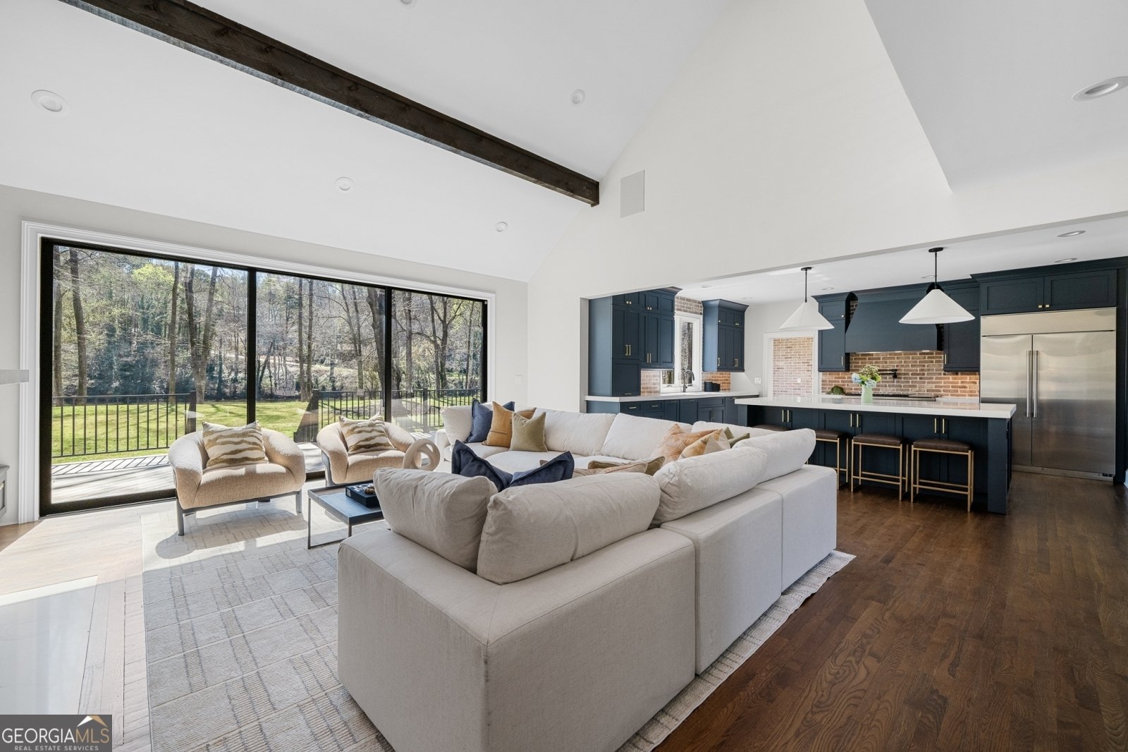 4562 Columns Drive Marietta - Photo 6