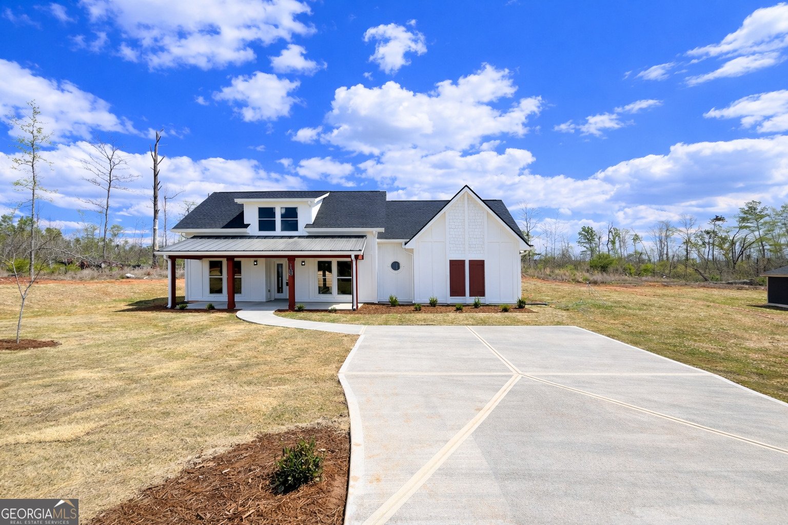 15 South Road Griffin - Photo 1