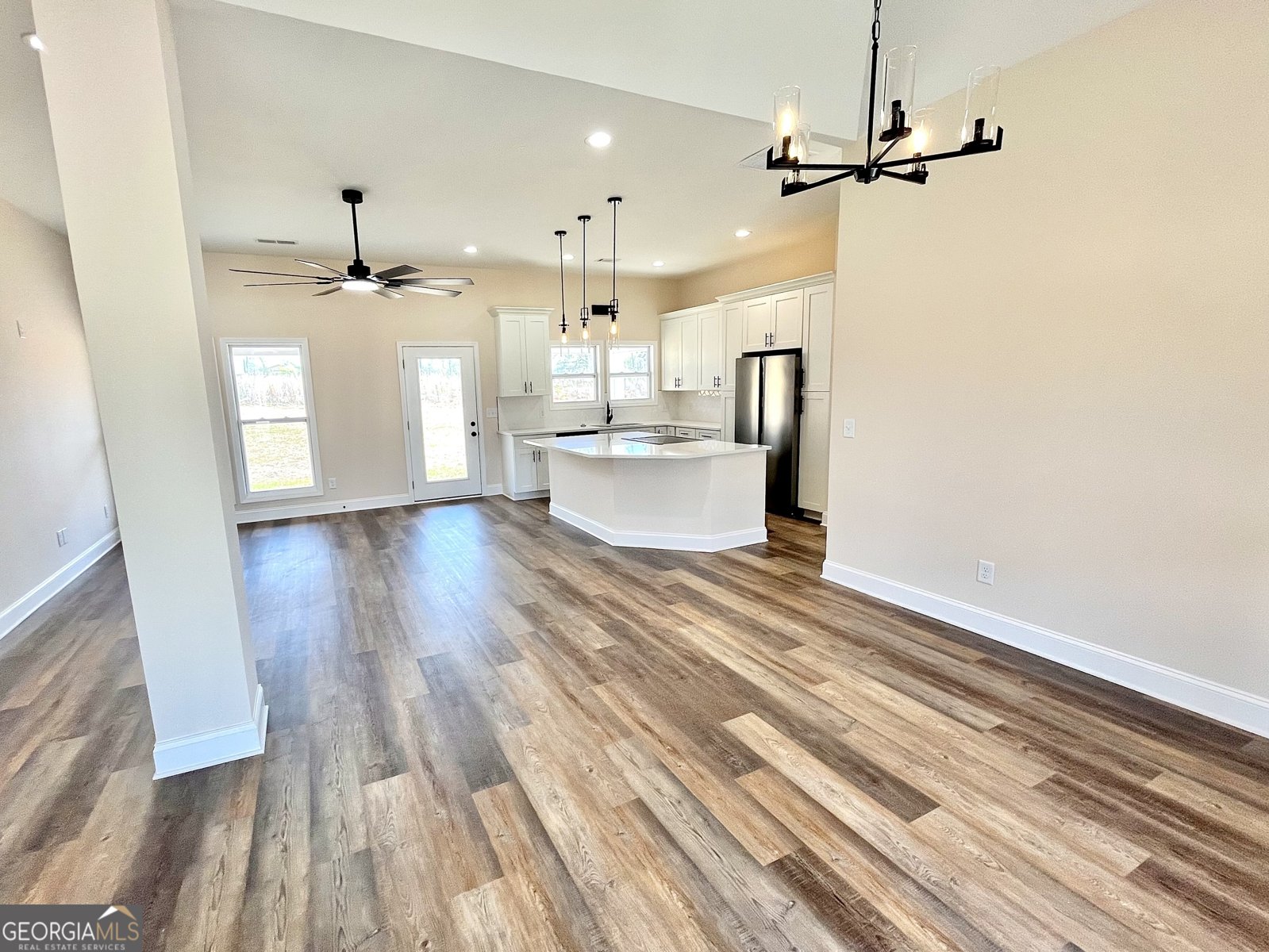 15 South Road Griffin - Photo 6