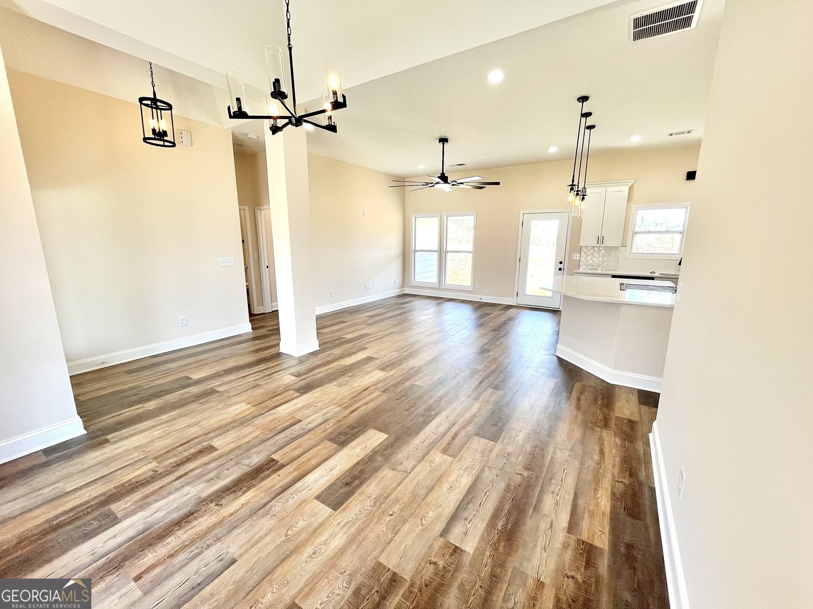 15 South Road Griffin - Photo 7