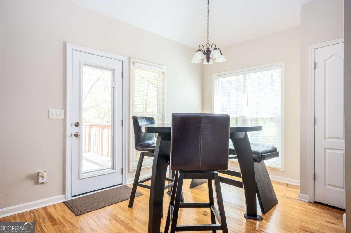 6939 Dockbridge Way Stone Mountain - Photo 11