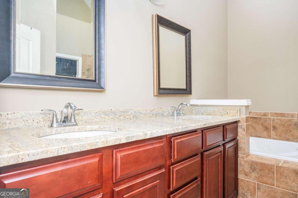 6939 Dockbridge Way Stone Mountain - Photo 24