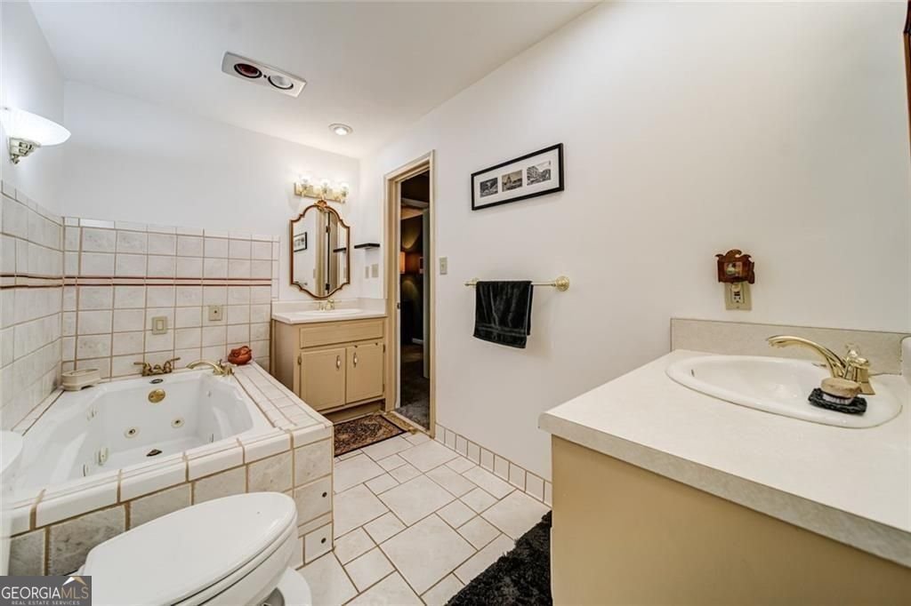 4587 Town Crier Road Lilburn - Photo 35