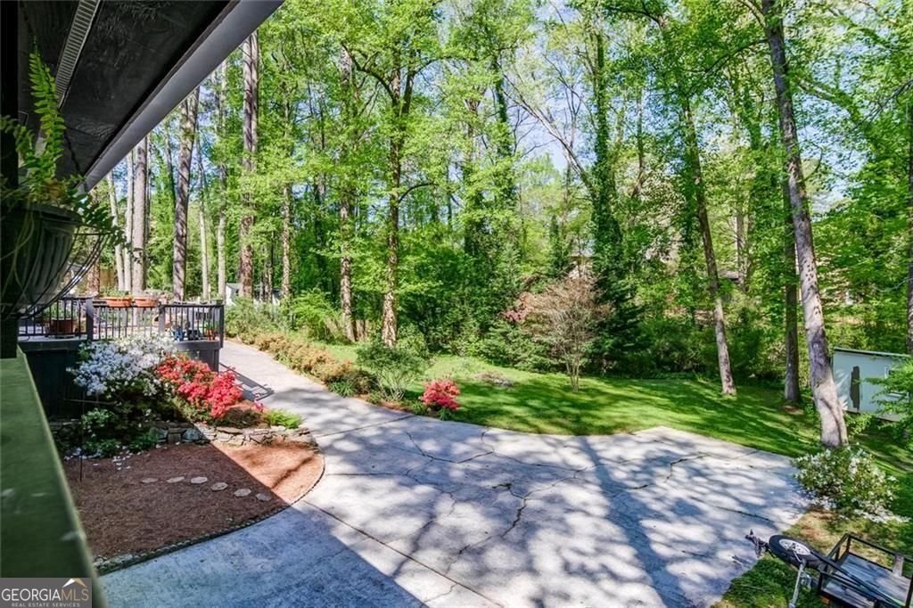 4587 Town Crier Road Lilburn - Photo 54