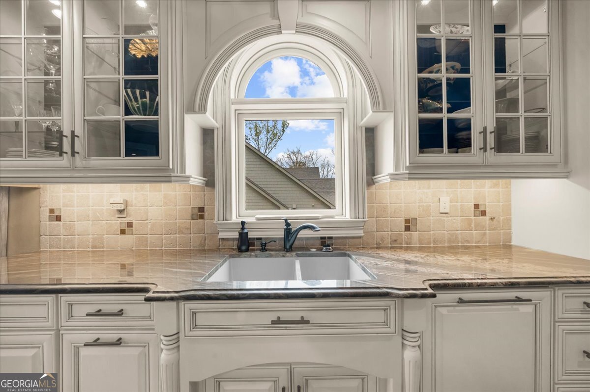 9005 Hayes Drive Gainesville - Photo 34