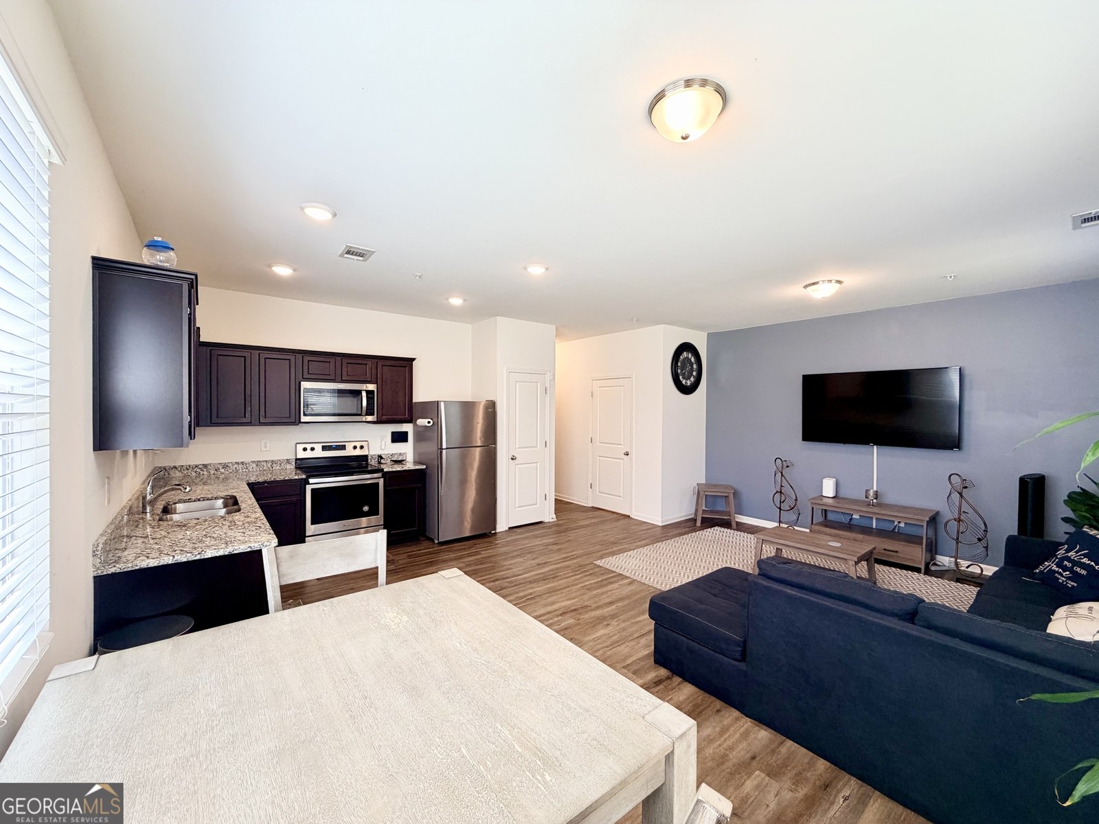 1601 Honeysuckle Path Conyers - Photo 14