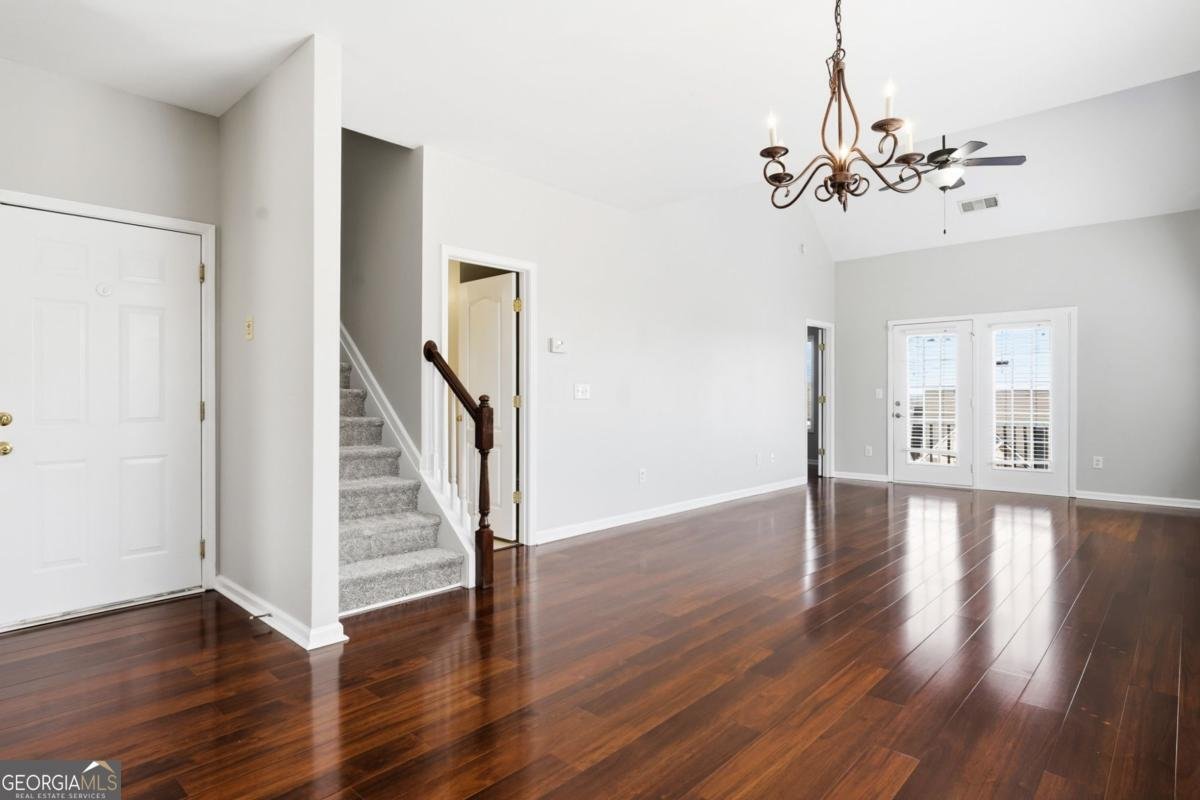 2207 Hoskin Court Kennesaw - Photo 6