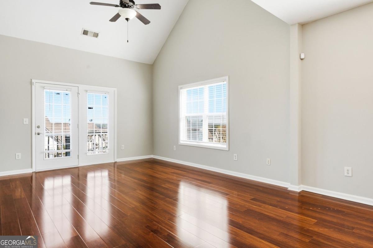 2207 Hoskin Court Kennesaw - Photo 8