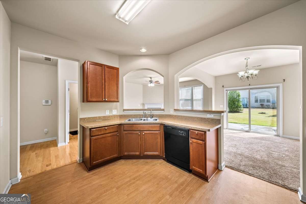 1558 Park Brooke Circle Marietta - Photo 9