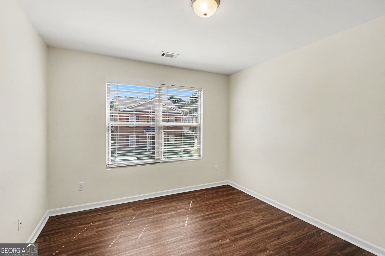 1240 Faye Court McDonough - Photo 13