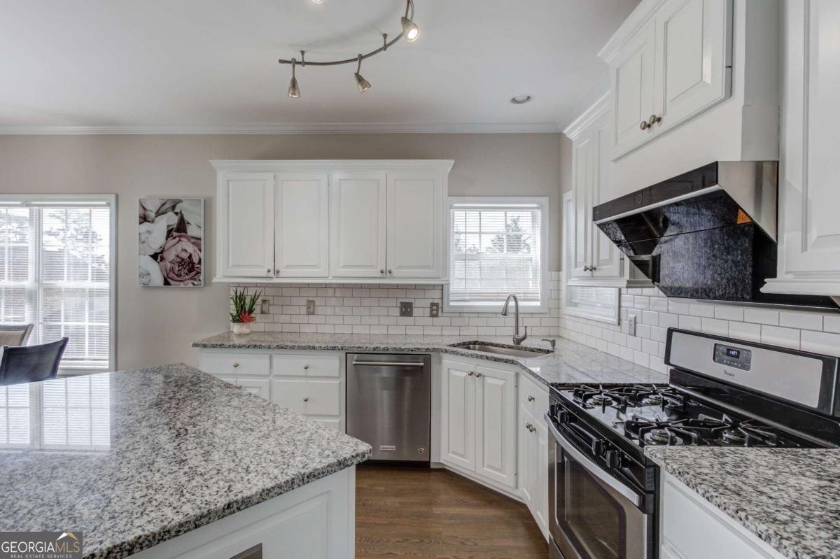 1608 School House Run Dacula - Photo 16