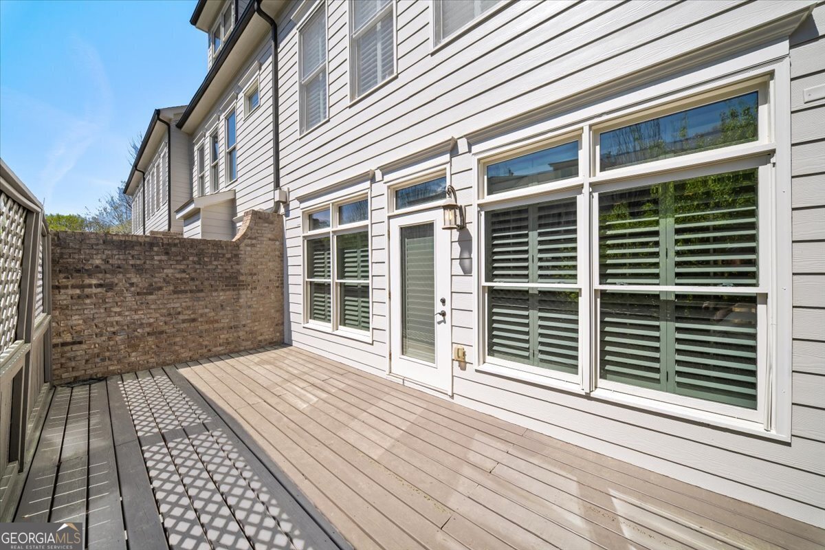 688 Lockton Place Sandy Springs - Photo 18