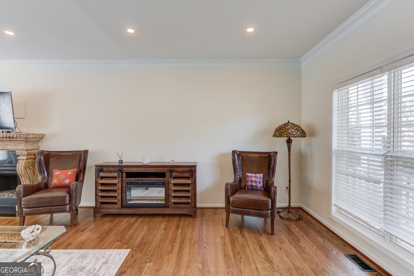 262 SANDHURST Court Suwanee - Photo 14