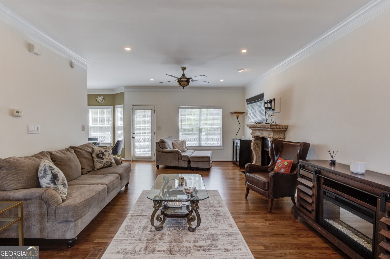 262 SANDHURST Court Suwanee - Photo 30