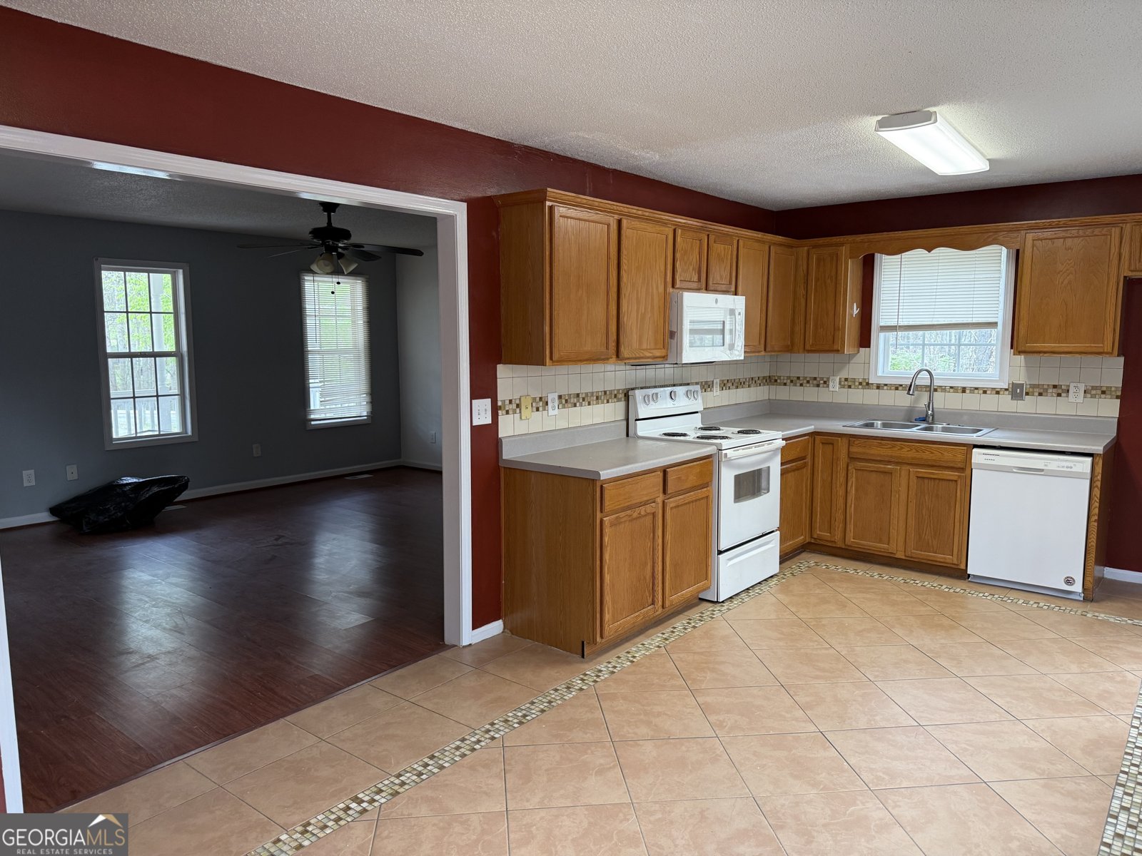 133 Greentree Trail Temple - Photo 14