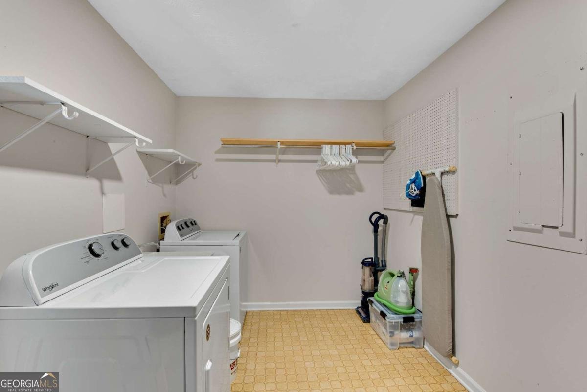 126 Lake Drive Roswell - Photo 10