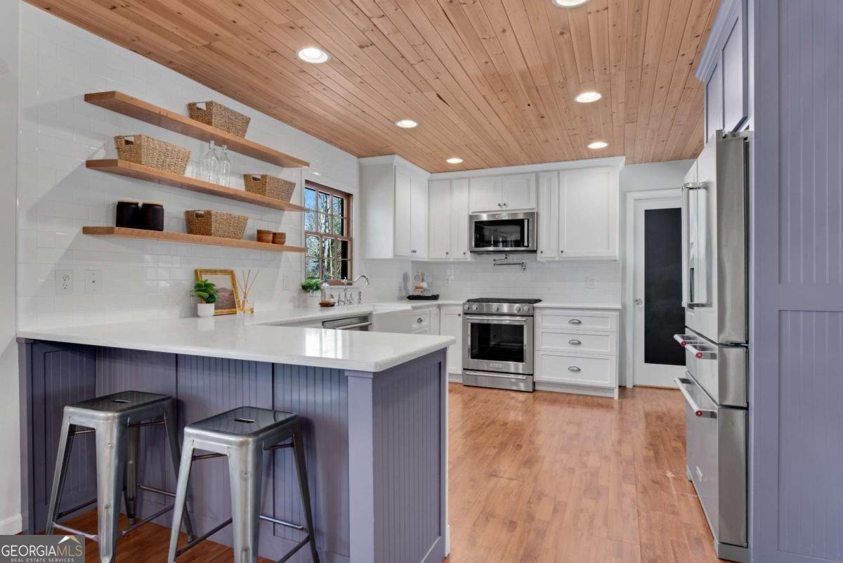 126 Lake Drive Roswell - Photo 6