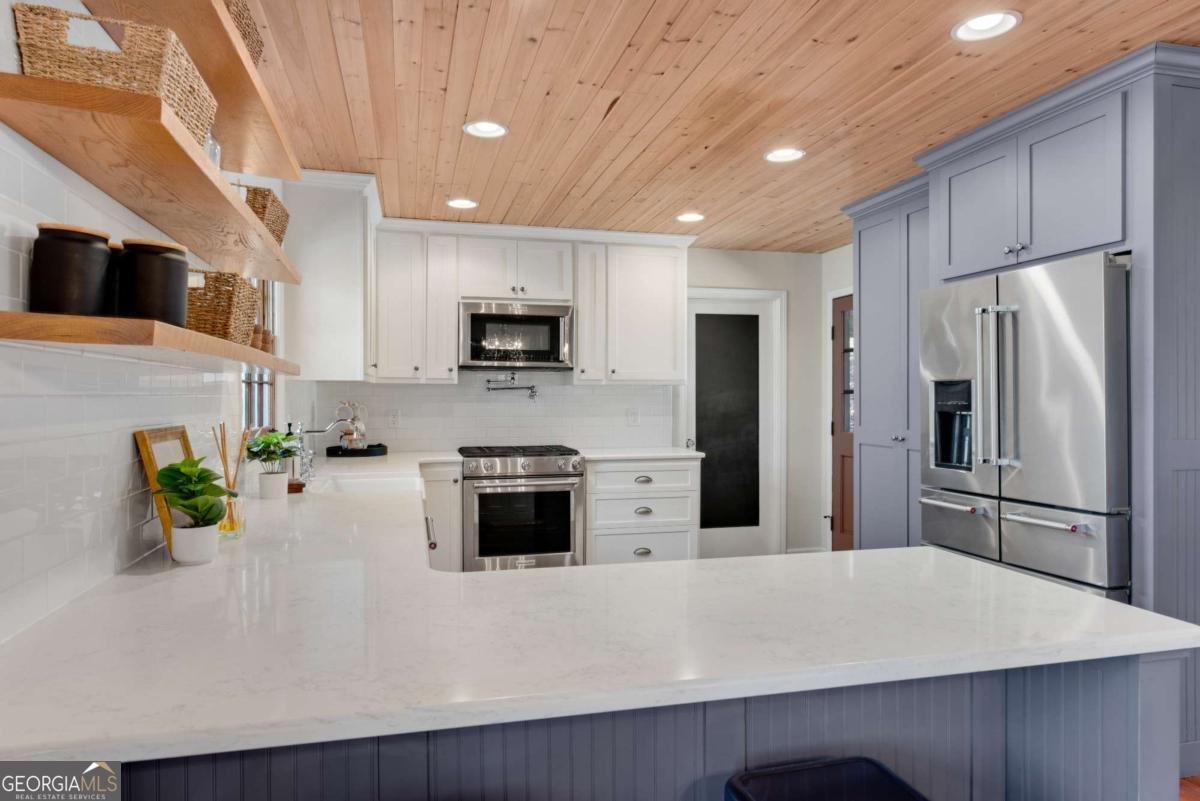 126 Lake Drive Roswell - Photo 7