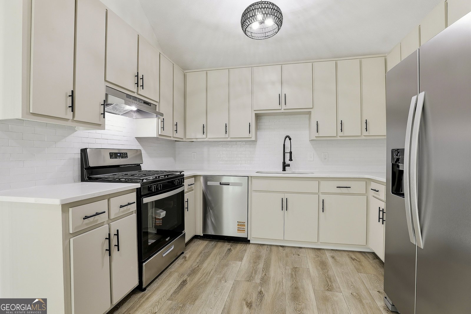 218 Hyde Circle Newnan - Photo 17