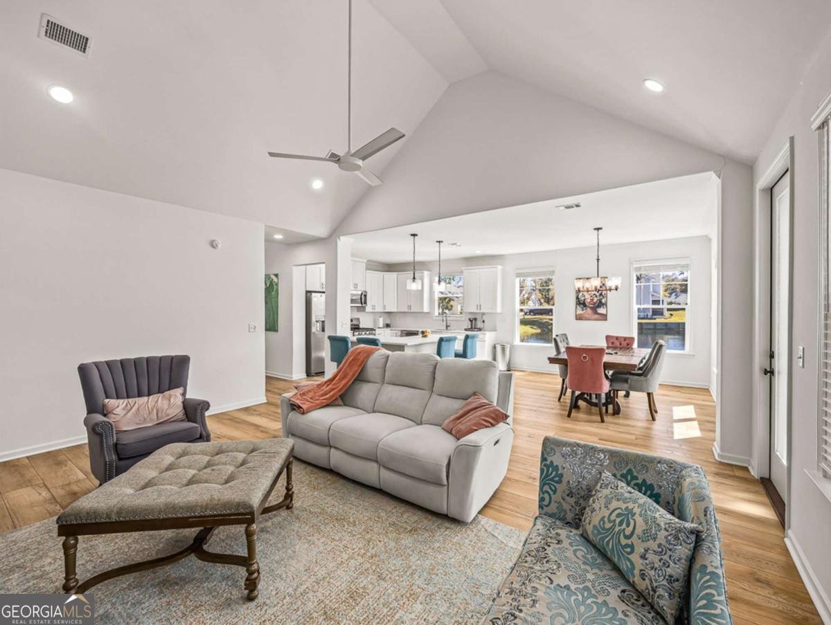 1038 Captain's Cove Way St. Simons - Photo 12