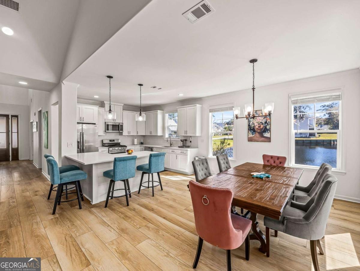 1038 Captain's Cove Way St. Simons - Photo 14