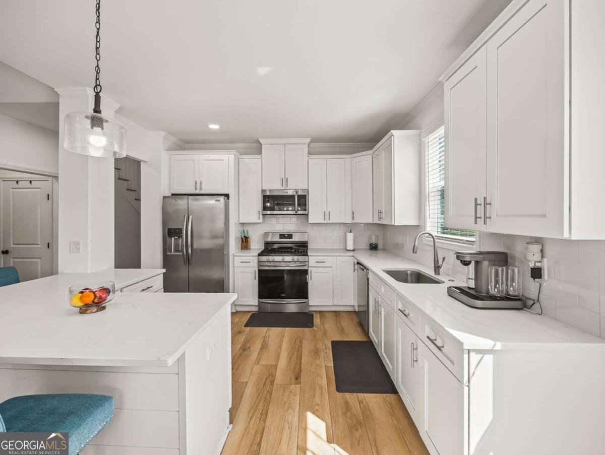 1038 Captain's Cove Way St. Simons - Photo 17