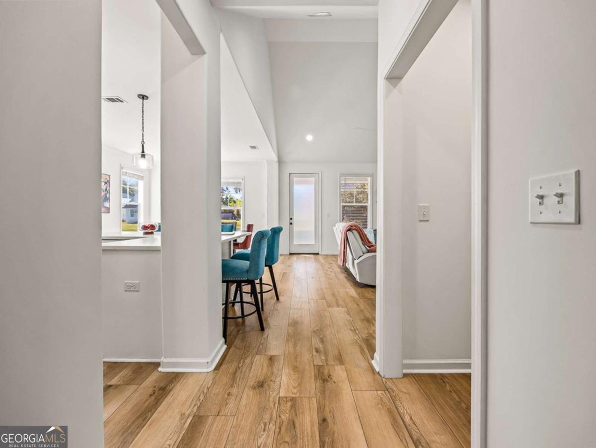 1038 Captain's Cove Way St. Simons - Photo 7