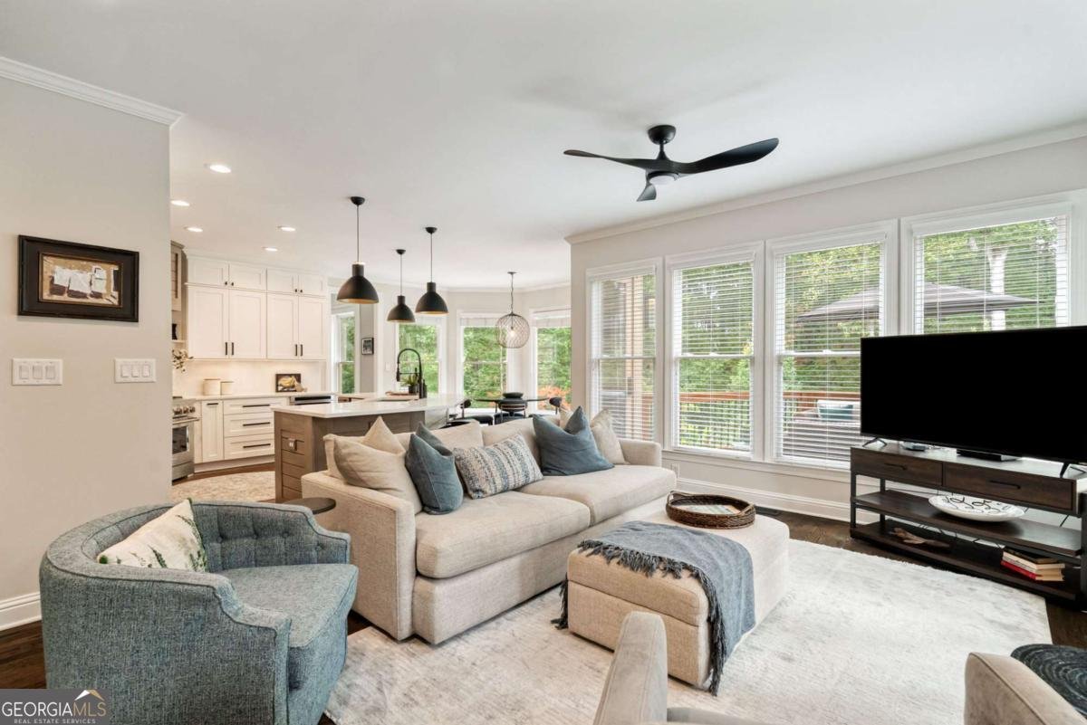 145 Highgrove Drive Suwanee - Photo 27