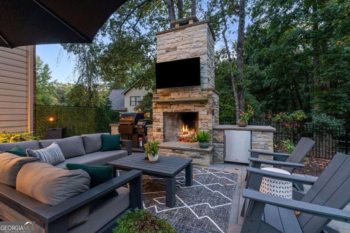 145 Highgrove Drive Suwanee - Photo 70